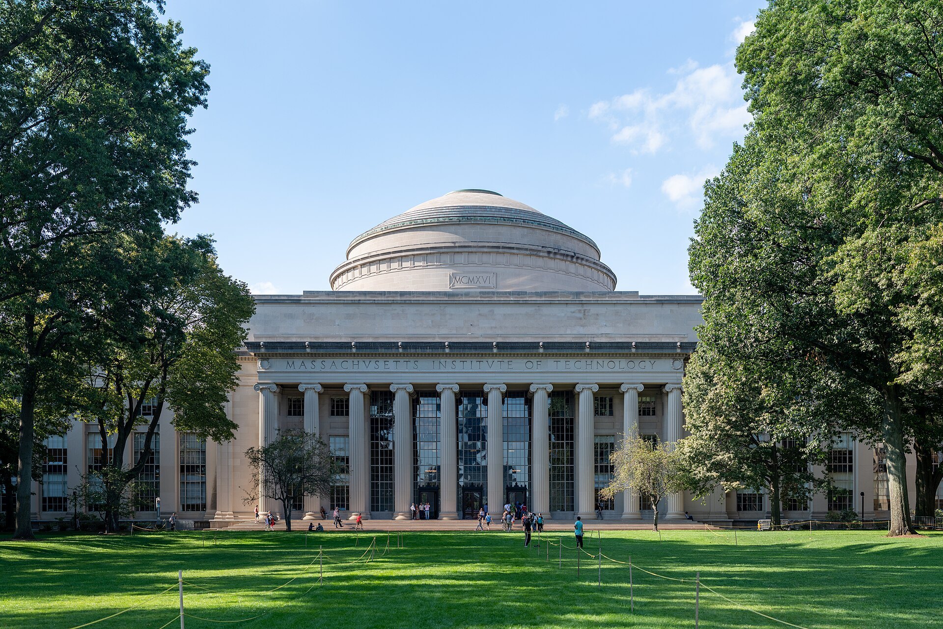 The Great Dome of MIT above its columned front, across a broad lawn